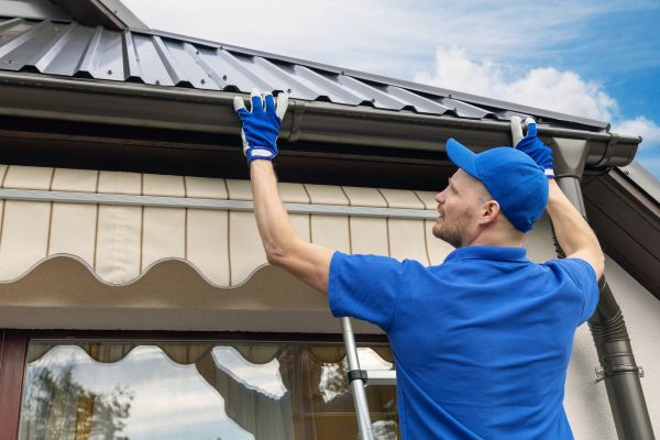 House Gutter Repair