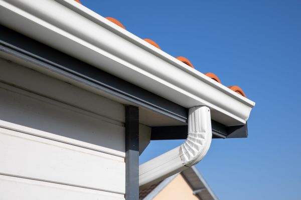 Roof Gutter Repair Service